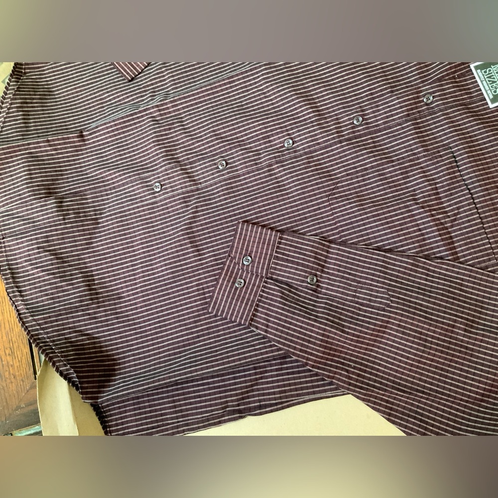 VINTAGE MENS DRESS SHIRT. NOS. - Picture 9 of 9